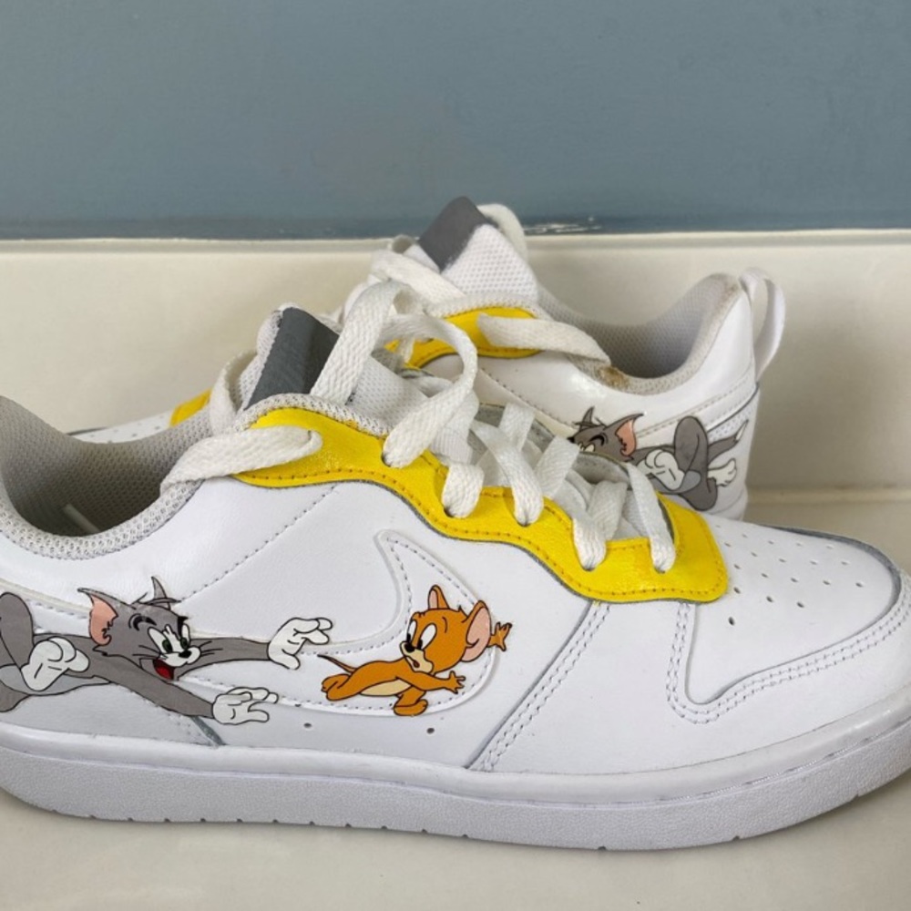 nike custom tom and jerry shoes